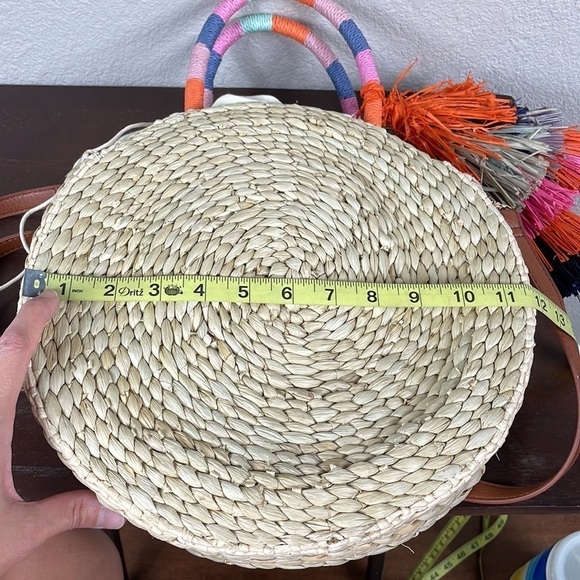Nordstrom Joni Circular Raffia Straw Woven Bag Beach Boho Summer Tassel - Picture 11 of 15